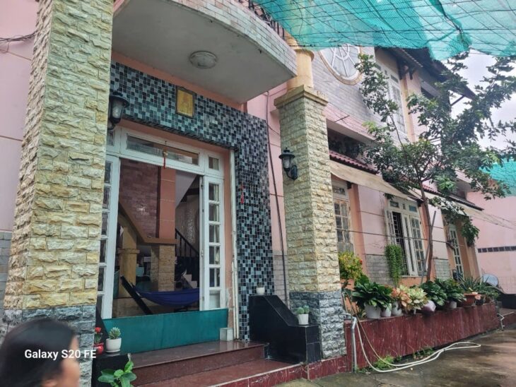 Giảm mạnh 10 tỷ biệt thự An Dương Vương 24×35 740m2 chỉ 90 tỷ