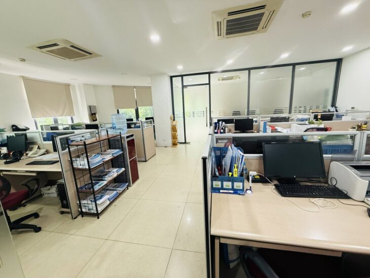 LÔ GÓC VIP-Mặt Phố Thọ Tháp (KĐTM Dịch Vọng) 210m/ 7T Thang máy, MT 15m 158 Tỷ