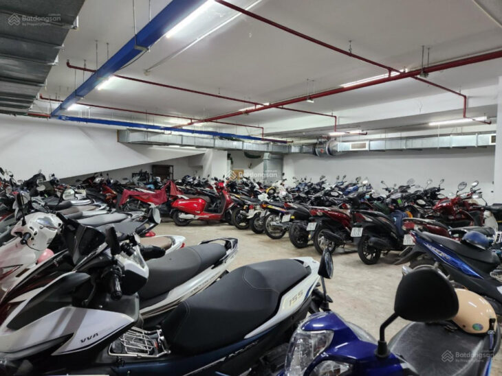 Cho thuê tòa nhà 234 Pasteur Quận 3, DT: 2992m², 2 hầm + 10 lầu, giá: thương lượng