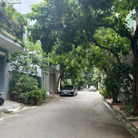 BÁN NHÀ PHÂN LÔ LẠC TRUNG, HAI BÀ TRƯNG – 80M² x 4T – MT 7M – Ô TÔ TRÁNH – KINH DOANH
