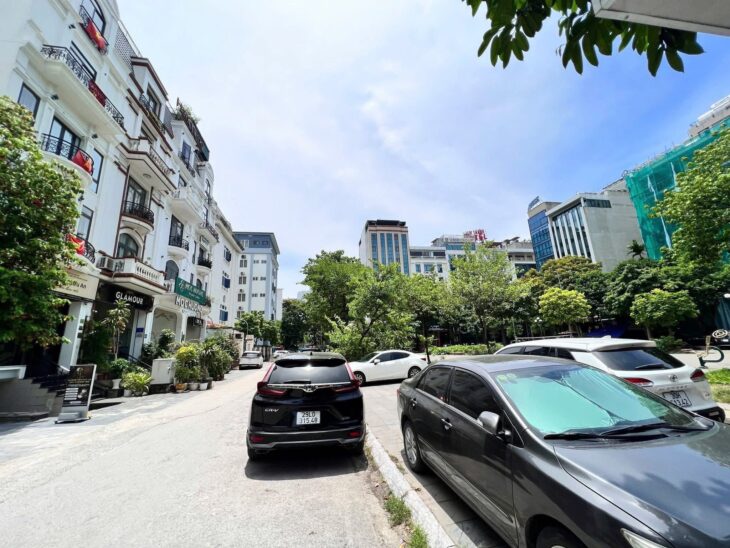 BÁN BIỆT THỰ LIỀN KỀ THE PREMIER – DỊCH VỌNG HẬU, CẦU GIẤY – 100M² x 6T CÓ HẦM – KINH DOANH