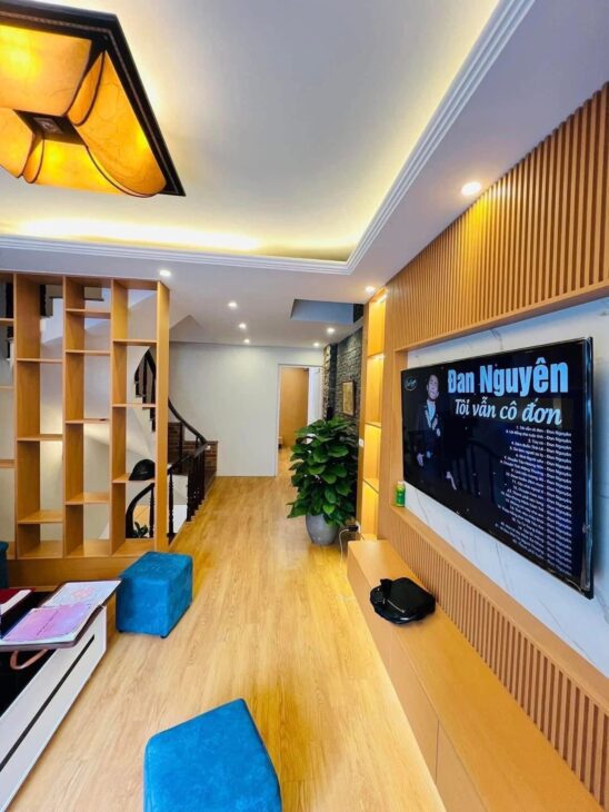 TUYỆT PHẨM TRUNG TÂM BA ĐÌNH – NHÀ ĐẸP Ở LUÔN – 5 TẦNG FULL NỘI THẤT- DÂN XÂY CHẮC CHẮN