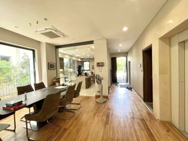 BÁN BIỆT THỰ THE MANOR CENTRAL PARK NGUYỄN XIỂN – 202M² x 4T THANG MÁY – MT 10M