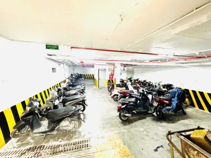 BÁN TÒA APARTMENT VÕ CHÍ CÔNG, TÂY HỒ – DÒNG TIỀN 5 TỶ/NĂM – LÔ GÓC 176M² x 9T CÓ HẦM