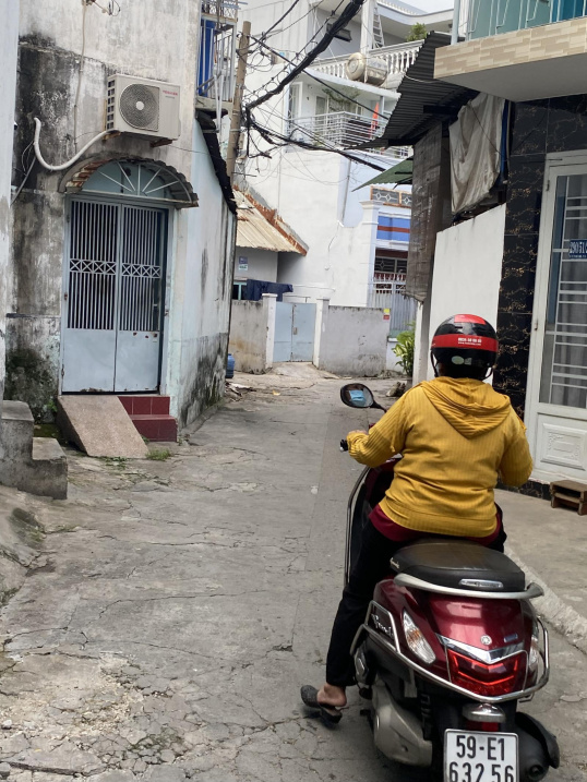 Bình Thạnh-Hẻm xe hơi đổ cửa Nơ Trang Long 5 phút ra Chợ Bà Chiểu- -37M2-2Tầng-Nhỉnh 5Tỷ