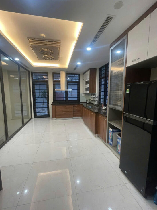 BÁN NHÀ LÔ GÓC MẶT PHỐ XUÂN LA, TÂY HỒ – 113M² x 6T THANG MÁY – GẦN HỒ TÂY – GIÁ 55.8 TỶ