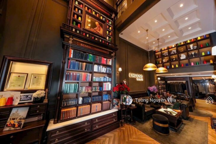 Bán tòa nhà đẹp 220 Trần Hưng Đạo, Q1, 57.4m², 7 lầu, dòng tiền ~5.5%, Giá 43 tỷ