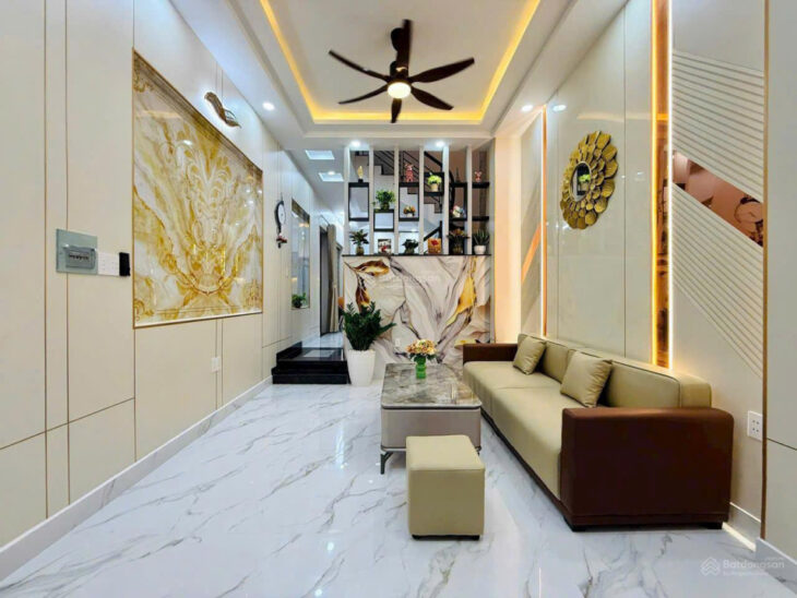 Nhà 2 mặt tiền xe tải Bùi quang Là phường 12 có 6PN 3 lầu hướng Tây Bắc 64m2, thiết kế hiện đại,