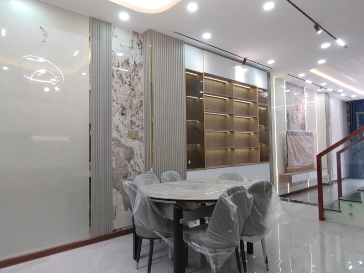 Ngay Xóm Đạo, Nhà 5 Tầng Gò Vấp 61m2, Hẻm xe tải, 4x15m, 4PN, Chỉ 7.5 T.Ỷ