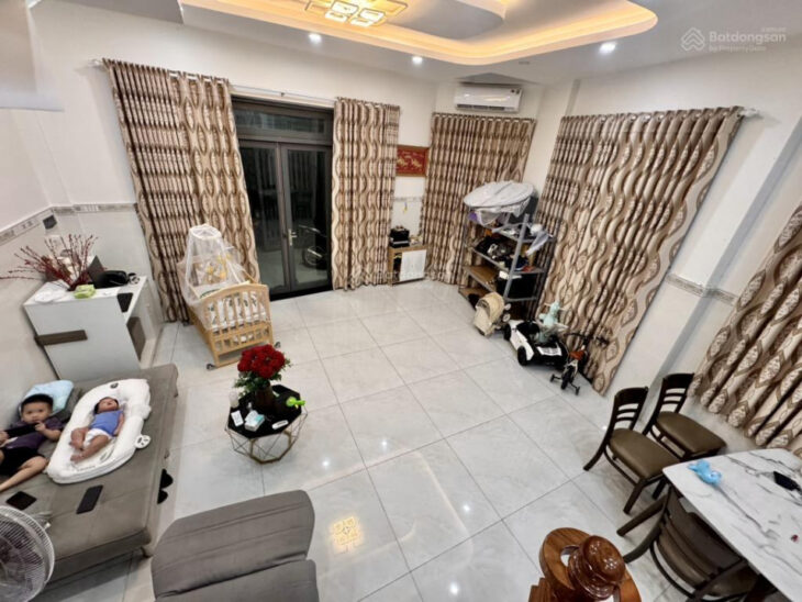 Chính chủ bán nhà lô góc mặt tiền hẻm 8m, Phường 15, Gò Vấp – ngang khủng 8m, 104m², chỉ 8.9 tỷ