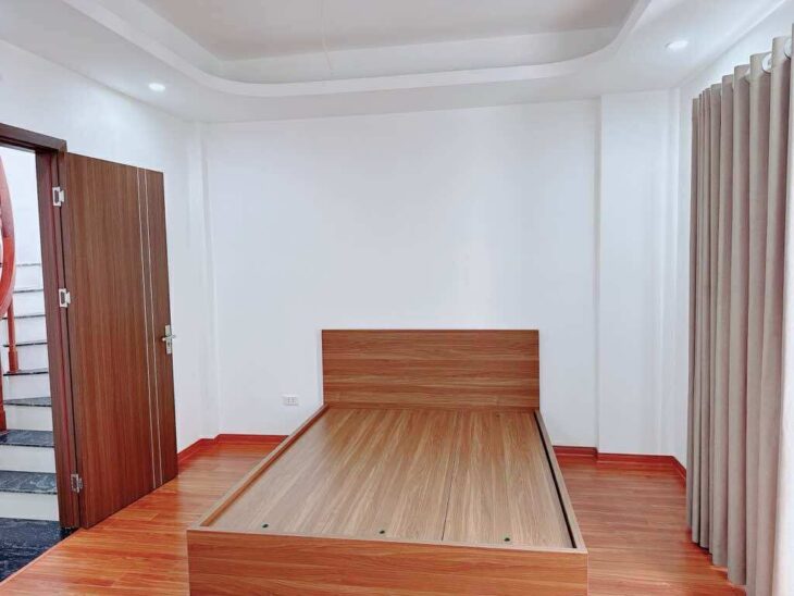 Minh Khai, Nhà Mới Tinh, Nội Thất Đẹp, MT Quyền Lực, Ngõ 3 Gác, Gần Phố, Hơn 8 Tỷ