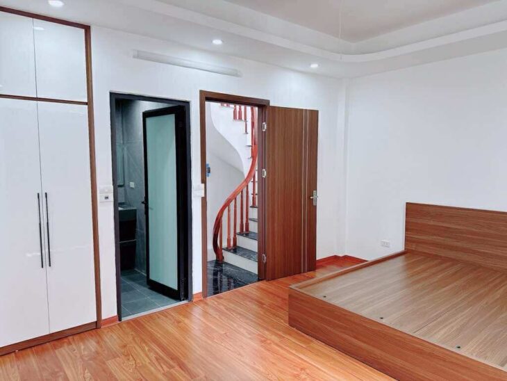 Minh Khai, Nhà Mới Tinh, Nội Thất Đẹp, MT Quyền Lực, Ngõ 3 Gác, Gần Phố, Hơn 8 Tỷ