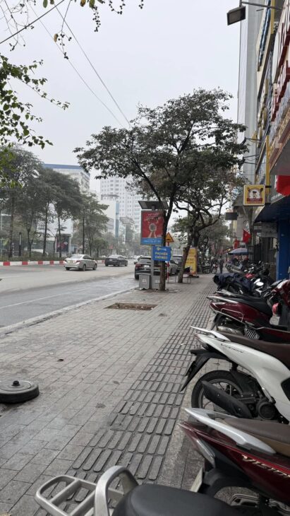 GIẢM NGAY 5 TỶ TÒA NHÀ VĂN PHÒNG MẶT PHỐ VIP QUẬN BA ĐÌNH – VỈA HÈ ĐÁ BÓNG