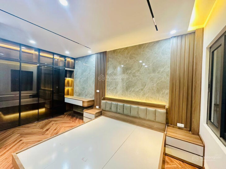 Bán nhà Kim Giang-48mx 5T,ngõ oto,nhà mới,đẹp,full đồ,ở luôn,giá 7.85 tỷ,sđcc