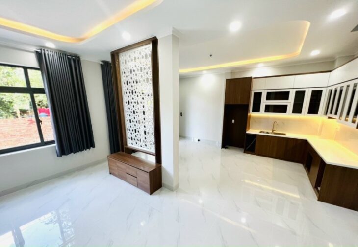 Bán nhà 61m2, 4PN, 4WC, 3 tầng, Q.2, 6.99 tỷ, sổ hồng
