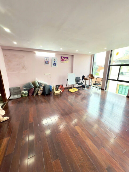BÁN TOÀ MẶT PHỐ THỊNH QUANG, ĐỐNG ĐA – 93M² x 9T THANG MÁY – VỈA HÈ RỘNG – GIÁ 39 TỶ