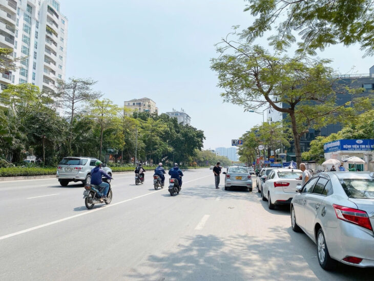 BÁN TÒA NHÀ MẶT PHỐ VÕ CHÍ CÔNG, TÂY HỒ- 400M x 9T CÓ HẦM- DÒNG TIỀN 400TR/TH – GIÁ 173 TỶ