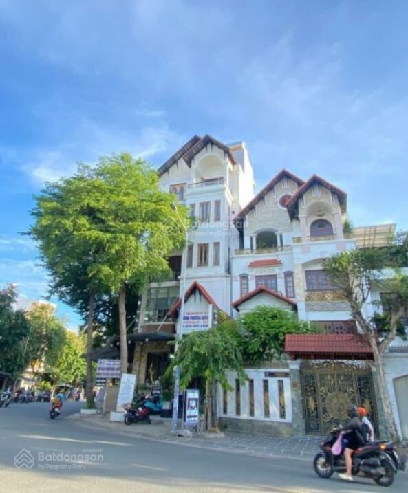 Siêu phẩm, Biệt thự 2MT 46 – 48 Diệp Minh Châu, P.TSN, Tân Phú. Dt 13.7×17.6m2 (165m2) Giá 33.5 tỷ