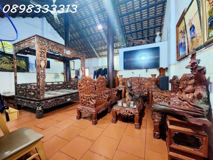 Biệt thự gần 300m2 tặng nội thất gỗ quý – mặt tiền Trung Chánh, Hóc Môn chỉ 10.8 tỷ, 0898333313