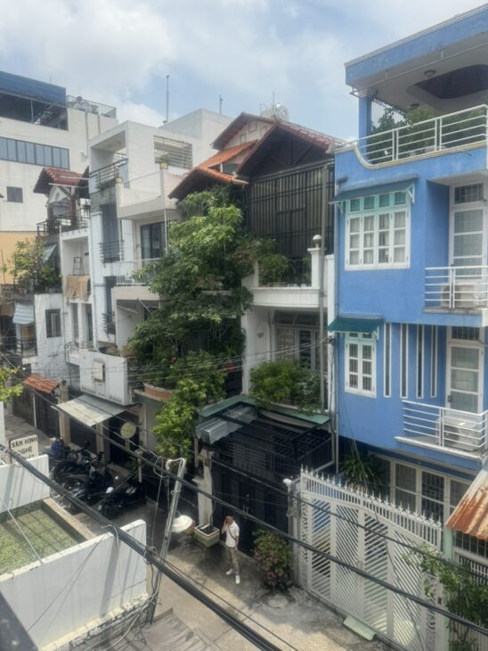 Nhỉnh 8 Tỷ – Có Ngay Nhà 5 Tầng, Khu Cư Xá Tự Do, CMT8, TB– Hẻm 8m Xe Hơi Tránh