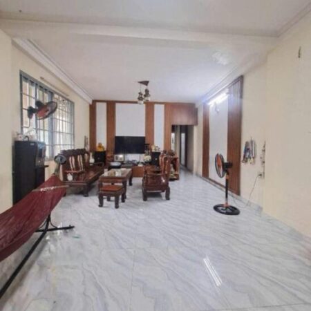 Nhà 2 tầng + 9 P.trọ 330m2, Vuông – Vườn Lài Q12