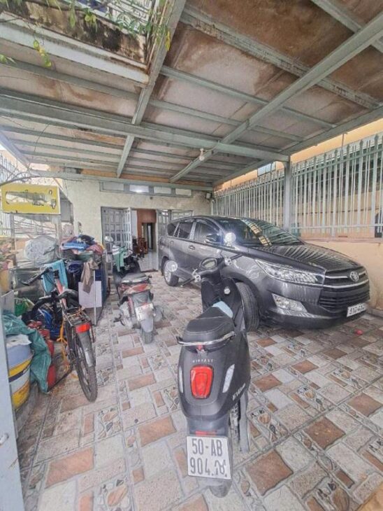 Nhà 2 tầng + 9 P.trọ 330m2, Vuông – Vườn Lài Q12