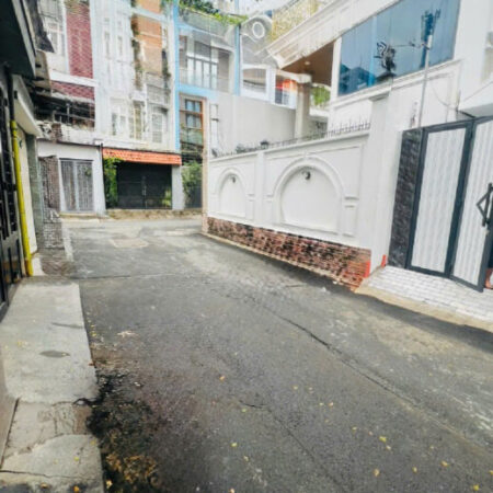 QUẬN 10 – KHU VIP 3 THÁNG 2 – NHÀ 6 TẦNG – 65M² – Ô TÔ ĐẬU NHÀ.