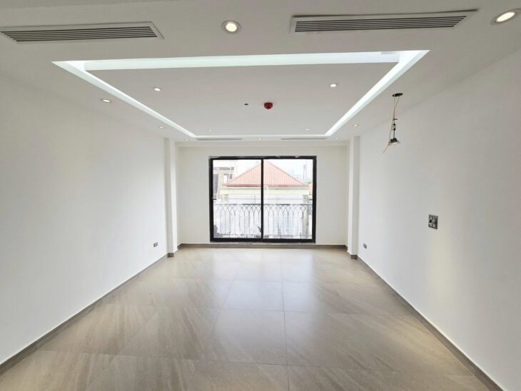 BÁN NHÀ HOÀNG QUỐC VIỆT, CẦU GIẤY – 65M² x 7T THANG MÁY – Ô TÔ TRÁNH – KINH DOANH