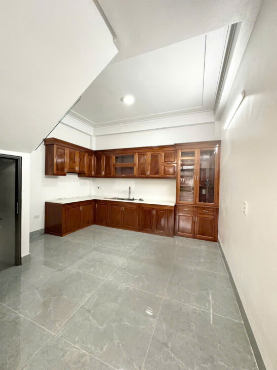 bán nhà đẹp trung tâm Bồ Cuyên ngay gần chợ bo, đường oto đậu đỗ cửa ngày và đêm