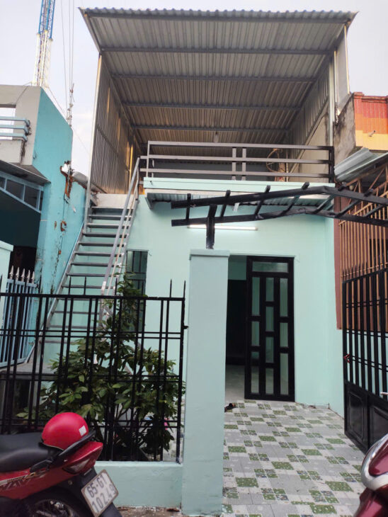 66. Nhà 2 mặt tiền 5 triệu 2 phòng ngủ Phạm Ngọc Hưng lộ 4m