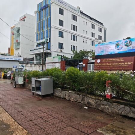 39. nhà 3,5 triệu 2 góc mặt tiền gần bệnh viện Phụ Sản Cần Thơ
