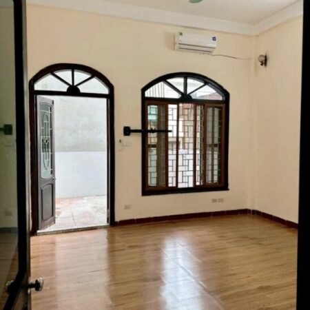 Bán nhà Nguyễn Khánh Toàn, Cầu Giấy, 67m2, 4 tầng, Mt 4.3m, chỉ 14 tỷ