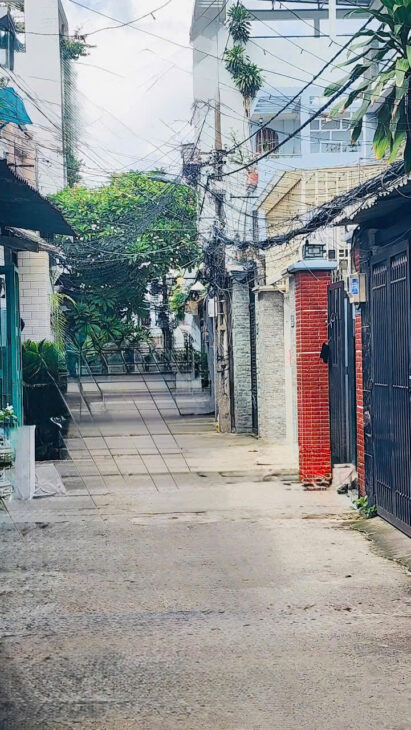 NHÀ MỚI ĐẸP HXH – TRƯỜNG CHINH – ĐỒNG ĐEN – 50M2 – NHỈNH 6 TỶ.
