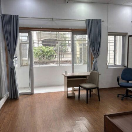 CHO THUÊ NGÕ PHÂN LÔ PHỐ LÊ TRỌNG TẤN – THANH XUÂN – 120M2, 3 TẦNG, Ô TÔ VÀO NHÀ – 25TR/THÁNG