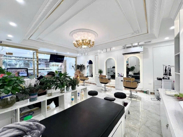 BÁN TÒA NHÀ PHỐ NGHĨA TÂN, CẦU GIẤY – 70M² x 9T THANG MÁY – MT RỘNG – Ô TÔ – KINH DOANH