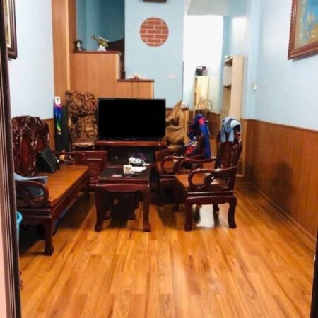 Bán nhà đẹp Gia quất Bồ đề Long Biên Dân xây – Ngõ Nông- gần oto 31m-5 tầng nhỉnh 5 tỷ( thương
