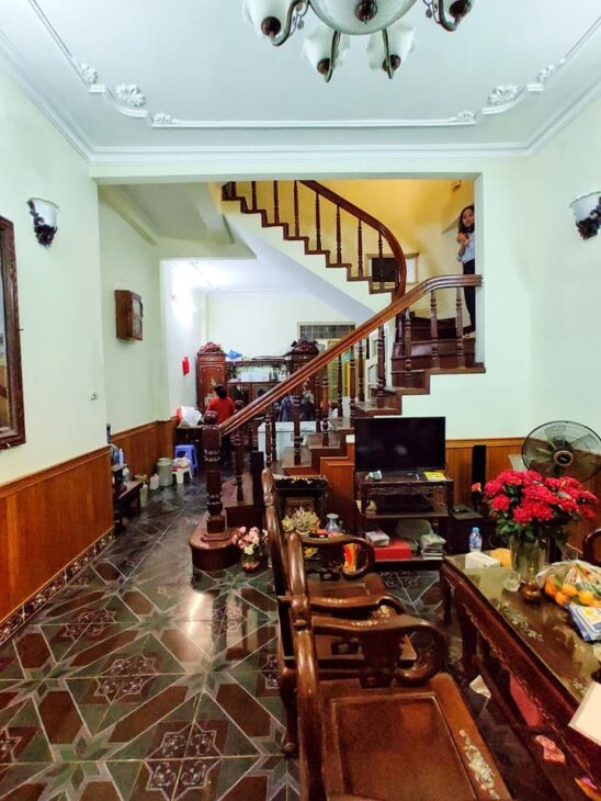 Bán nhà phố Khương Hạ- 50m ra ô tô- Ô chờ thang máy- Sổ nở hậu- 48m2