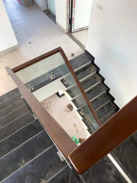 Nhà tôi cho thuê Nhà căn góc, mới, 114m2_ 4T; vỉa hè, Phố Đội Cấn-46 Tr