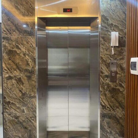 Nhà tôi cho thuê nhà mới, lô góc,vỉa hè, 112m2- 4T, Hoàng Cầu_45 Tr