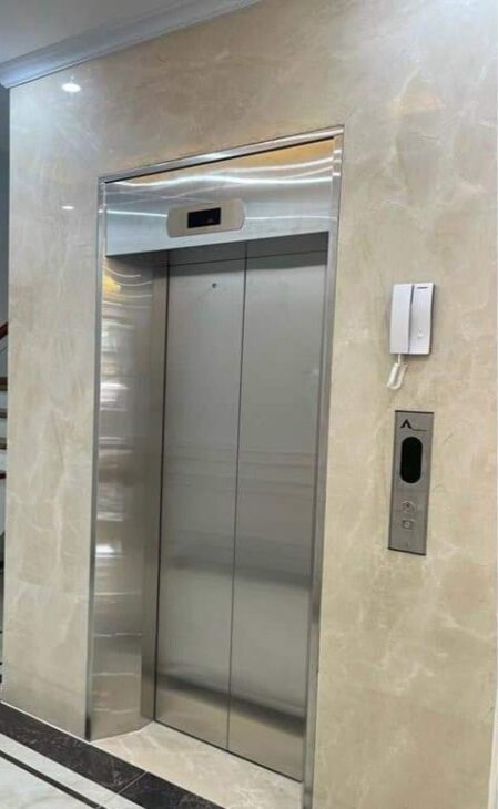 Mình chủ nhà cho thuê nhà mới, lô góc, Phố Xã Đàn, 94m2x 4T vỉa hè 31 Tr