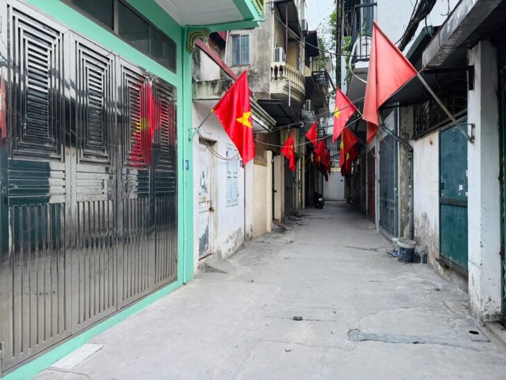 Bán nhà Vũ Tông Phan – Ngõ nông rộng- Cách ô tô vài bước chân- 50m2