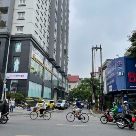 Bán nhà mặt ngõ 165 Thái Hà, diện tích 90m2, Ô tô tránh, Kinh doanh