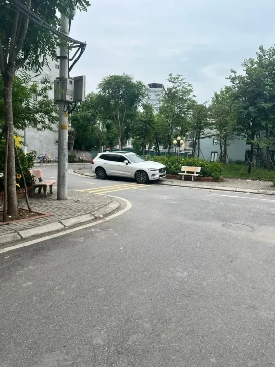 BÁN NHÀ CẤP 4 PHỐ GIẢI PHÓNG – 73M² – GẦN HỒ, GẦN BẾN XE – GIÁ CHỈ 11.9 TỶ