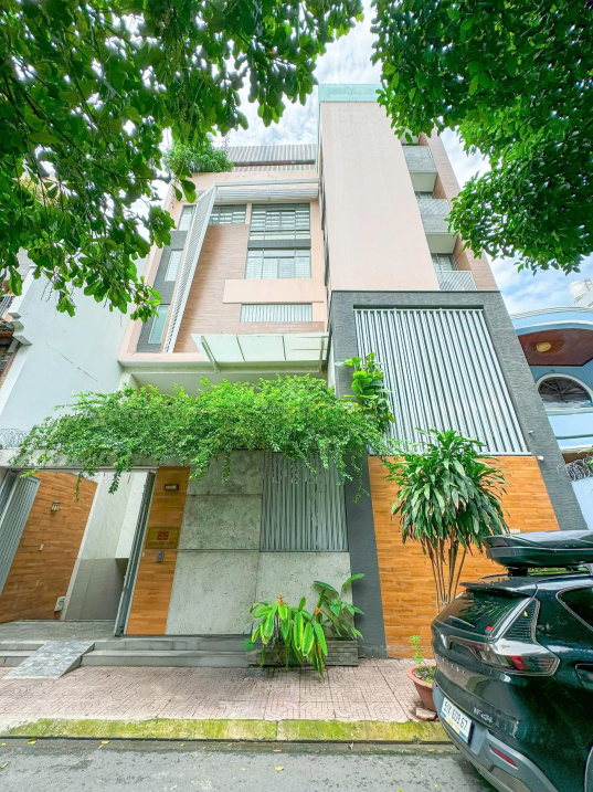 Bán nhà mặt tiền Lê Văn Huân, Tân Bình 206m² (12.5×16.5m), 7 tầng, có hồ bơi, Giá 69 tỷ