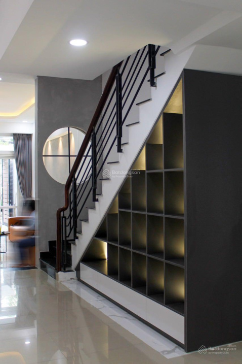 BÁN NHÀ MẶT TIỀN ĐƯỜNG SỐ 28, PHƯỜNG 6, QUẬN GÒ VẤP