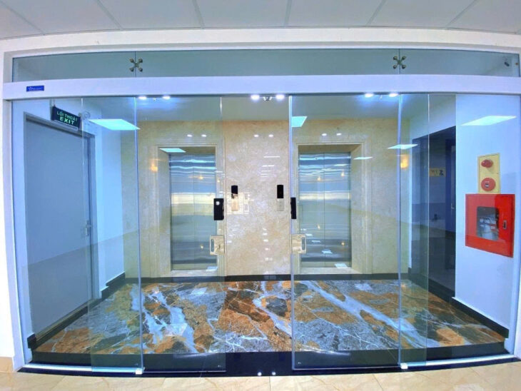 BÁN TÒA NHÀ MẶT PHỐ PHÙNG CHÍ KIÊN, CẦU GIẤY – 270M² x 9T CÓ HẦM – MT 11M – DT 5.5 TỶ/NĂM