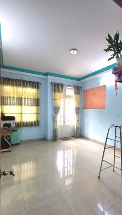 Chỉ 6.xxTỷ TL! Bán Nhà Gò Vấp Gần Emart 2, DT 68M² – 4 Tầng/4pn, Ô TÔ NGỦ TRONG NHÀ!