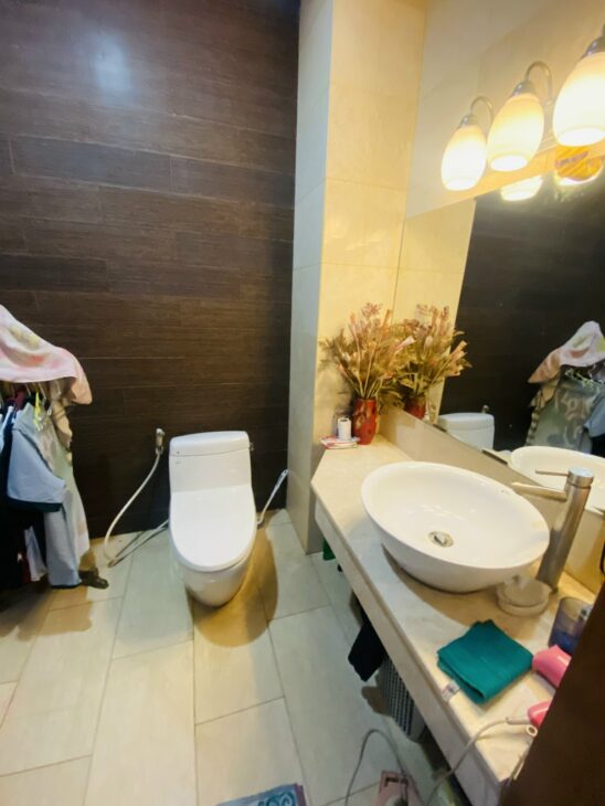 + Biển Mỹ Khê, Bán đất mặt tiền đường 7,5m, tặng nhà 2 tầng, đường Trần Văn Dư trục thông ra đường