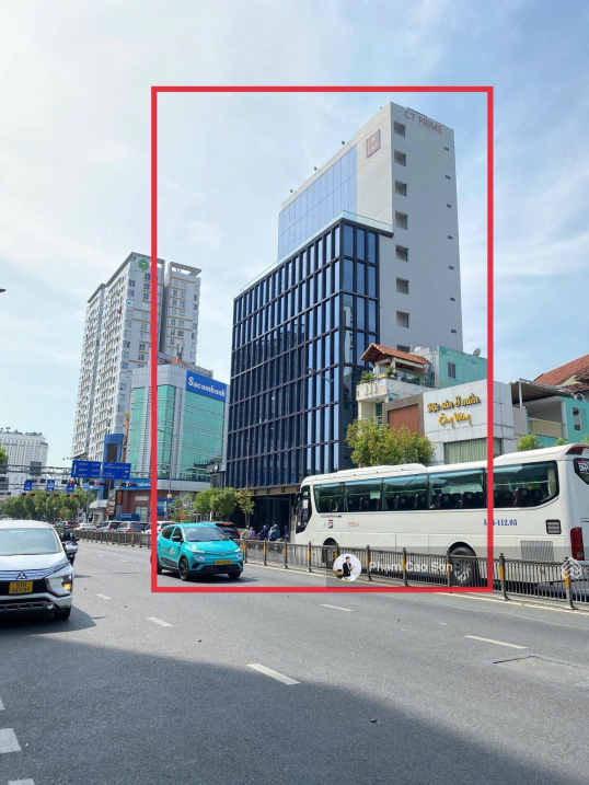 Building góc 3 mặt tiền hơn 3700m2 sử dụng, số 83 Nguyễn Văn Trỗi, Quận Phú Nhuận