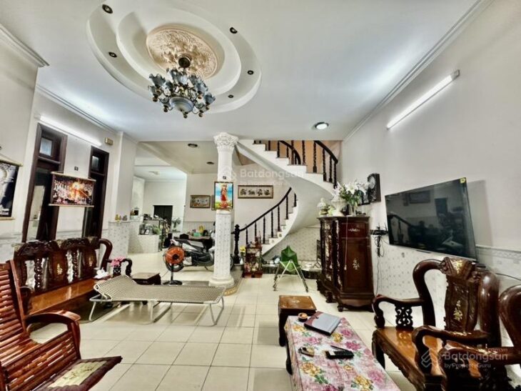 BÁN NHÀ MT ĐƯỜNG BÁT NÀN, Q2. NGAY TRUNG TÂM HÀNH CHÍNH,NGANG LỚN 9M. GIÁ CHỈ NHỈNH 26 TỶ